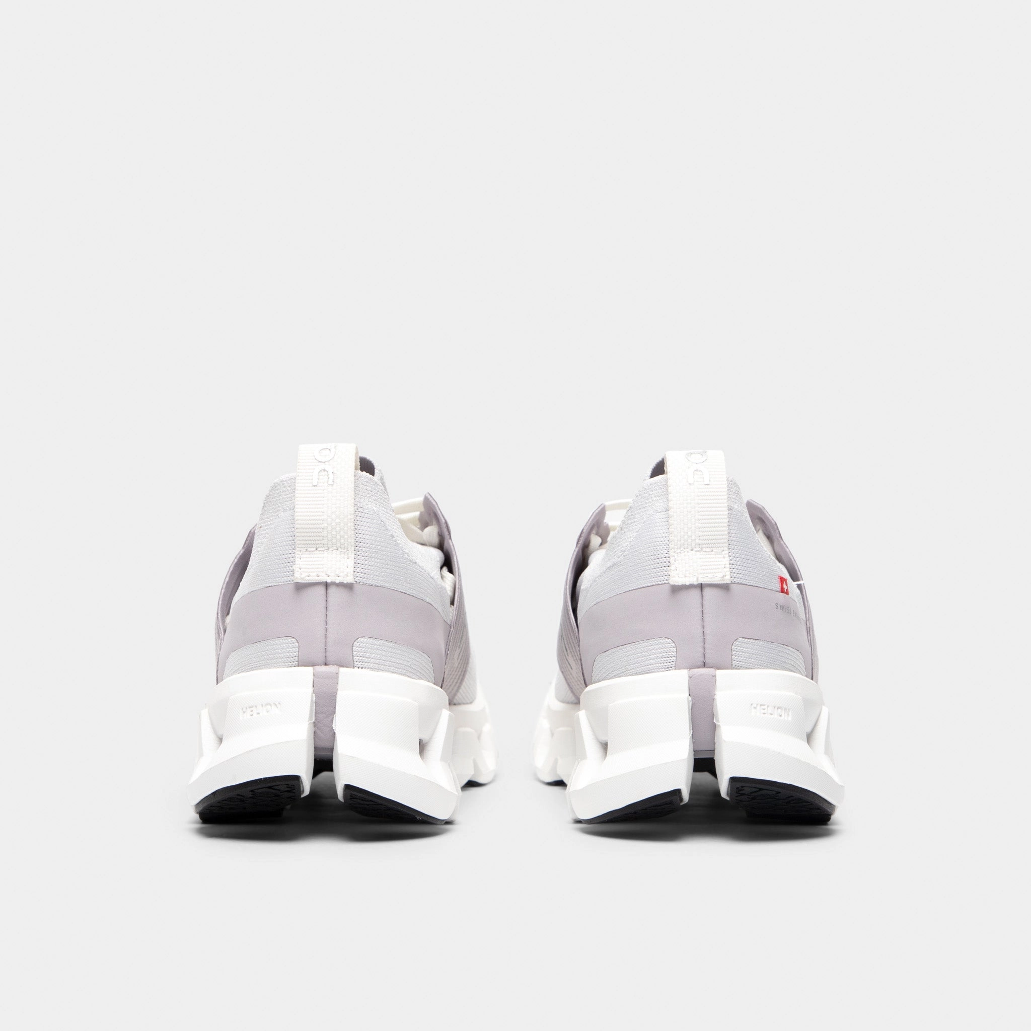 On Women's Cloudswift 4 Lavender / White