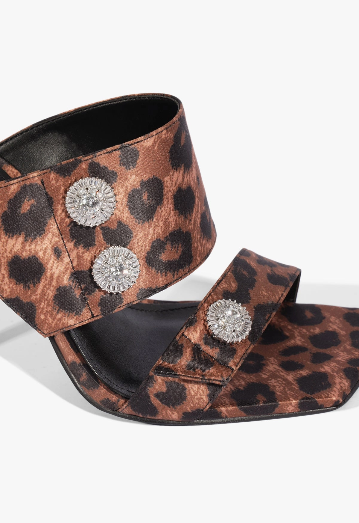 Yasmeen Sandal